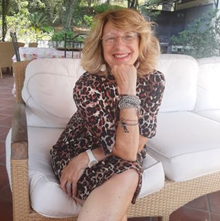 Profile Picture of Ivana Caserini (@ivana.caserini) on Facebook