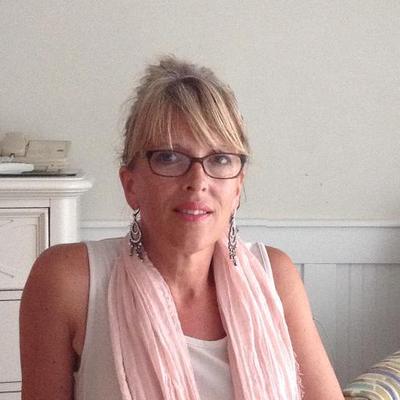Profile Picture of Jackie Forrest (@JustAddImagery) on Twitter