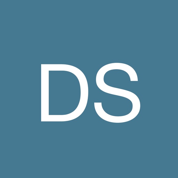 Profile Picture of Daniel Springer (@antwoin20) on Poshmark