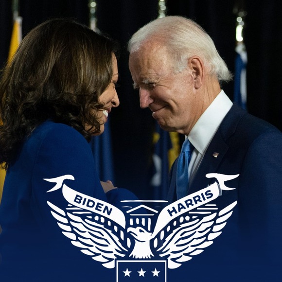 Profile Picture of Cara Cognata (@caracognata) on Poshmark