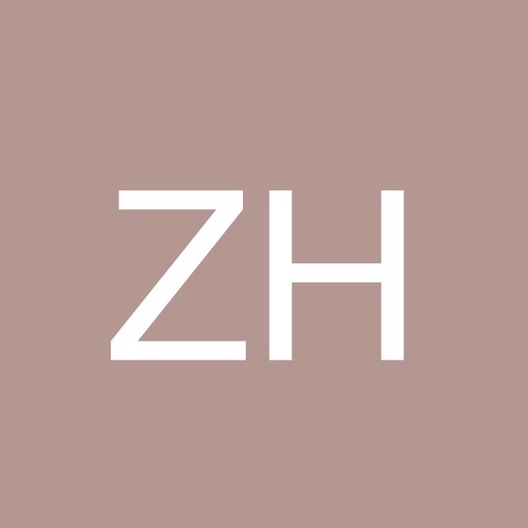 Profile Picture of Zelma Hodge (@zelmahodge44) on Poshmark
