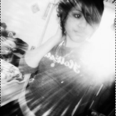 Profile Picture of Genesis Veras (@Hennessyxoxo3) on Twitter