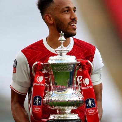 Profile Picture of Elliott Shepherd (@ellshepherd) on Twitter