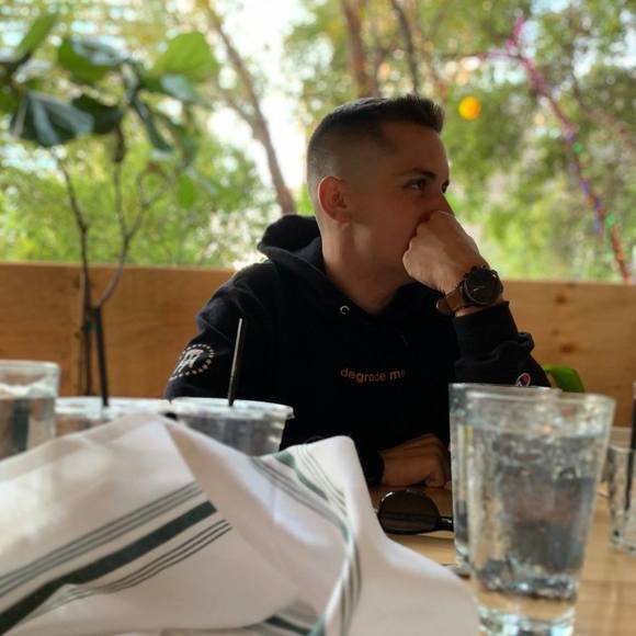 Profile Picture of Steven Triola (@steventriola13) on Poshmark