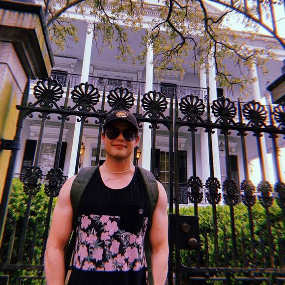 Profile Picture of Adrian Phillips (@aphilli95) on Poshmark