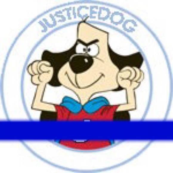 Profile Picture of Janelle Frantzen (@justicedog123) on Poshmark