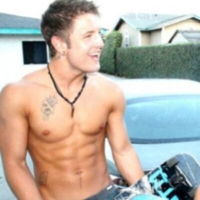 Profile Picture of Bobbie Dennis (@dennisfkxc) on Twitter