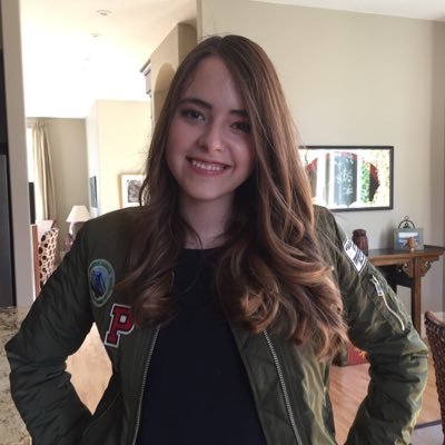 Profile Picture of Monique Vigneault (@ClassicRockNerd) on Twitter