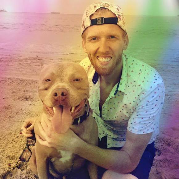 Profile Picture of Aaron Weller (@aaronweller) on Poshmark