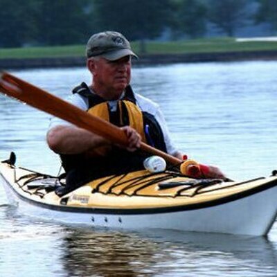 Profile Picture of John Flowers (@captcapella) on Twitter