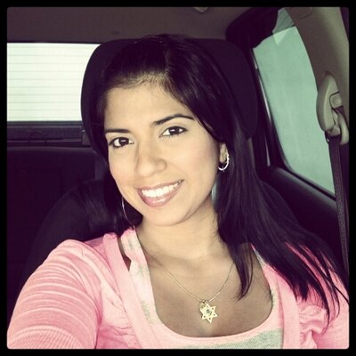 Profile Picture of Mary Cuevas (@marycuevas65) on Twitter