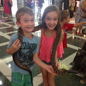 Profile Picture of Chanel And Blake Hardy (@chanelandblakehardy8903) on Youtube