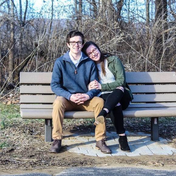 Profile Picture of Alex Hubbard (@alex8767) on Poshmark