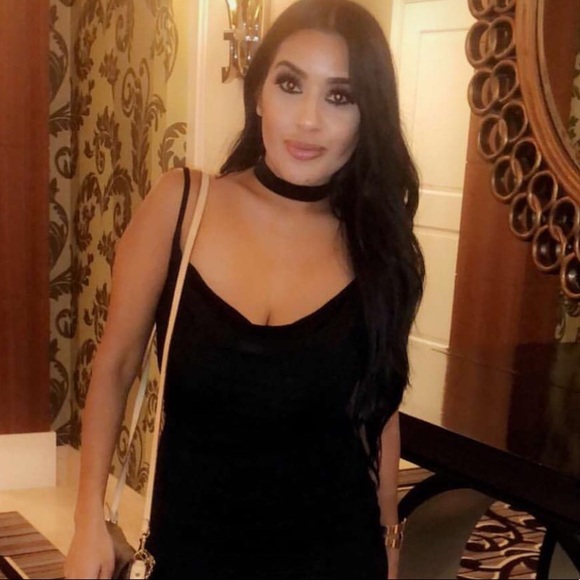 Profile Picture of Carmen Vasquez (@carmenv08) on Poshmark