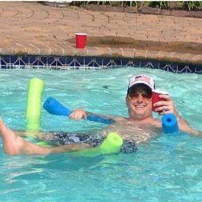 Profile Picture of James Burkhardt (@2noodleguy) on Twitter