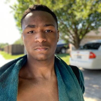 Profile Picture of Mark The Cheek Clapper (@mark_cheek) on Twitter