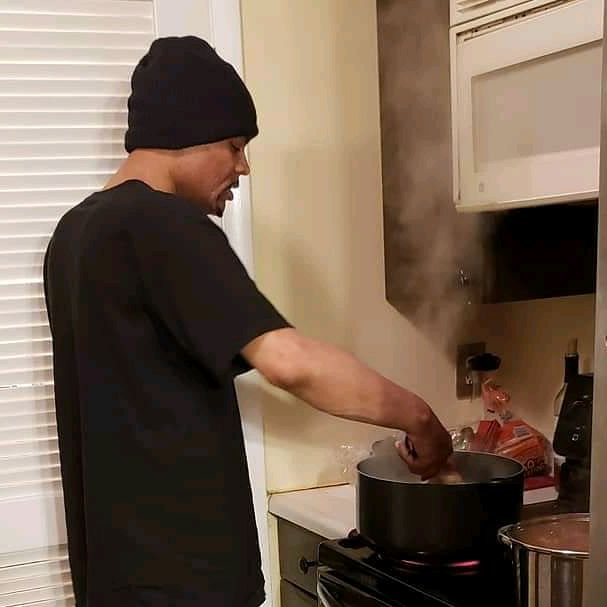 Profile Picture of DERRICK SOWELL (@derricksowell2) on Tiktok