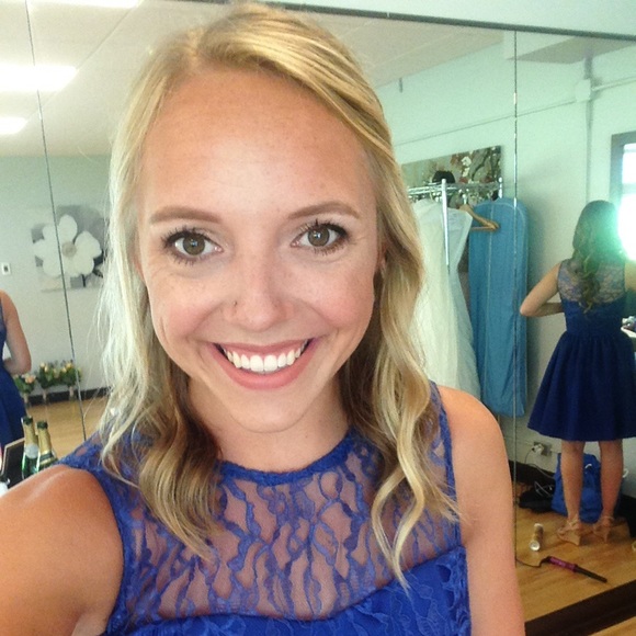 Profile Picture of Heather Gidcumb (@heatherkubes) on Poshmark