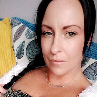 Profile Picture of Carly Welbourne (@carly.welbourne) on Facebook