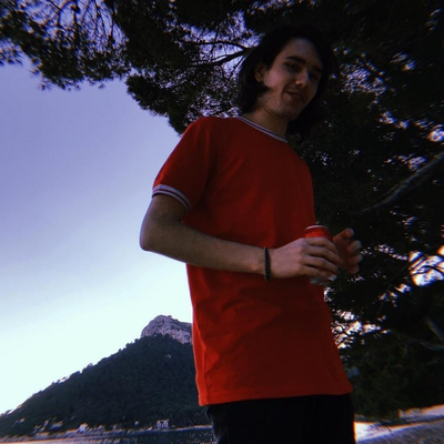 Profile Picture of Robert Hughson (@robert12395) on Twitter