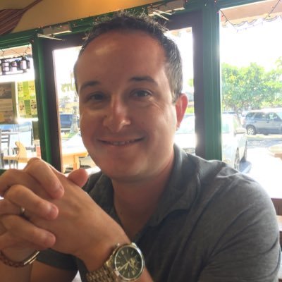 Profile Picture of Mike Vigue (@vigue_mike) on Twitter