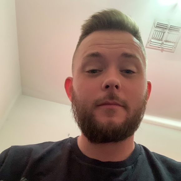 Profile Picture of Brad Holder (@adicts) on Poshmark