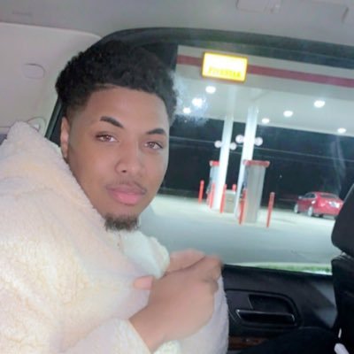 Profile Picture of Jason Pearson (@golden_jdp) on Twitter