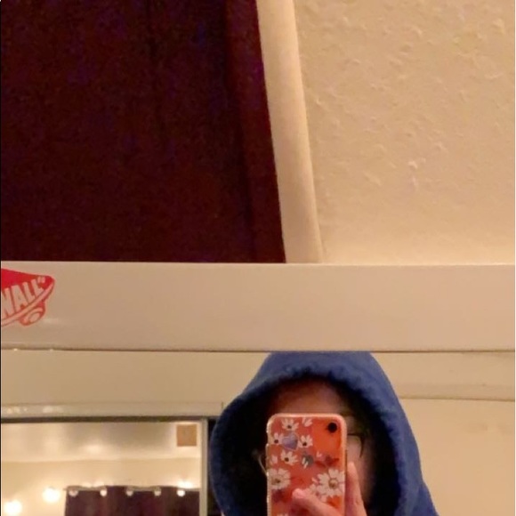 Profile Picture of Allison Rodriguez (@xxaxlly) on Poshmark