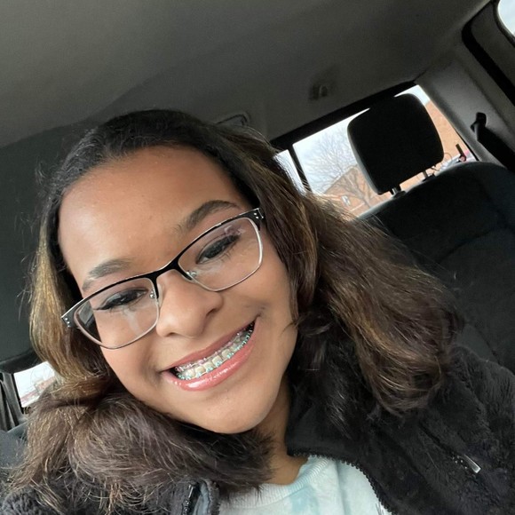 Profile Picture of Ashley Reineke (@ashley_reineke) on Poshmark