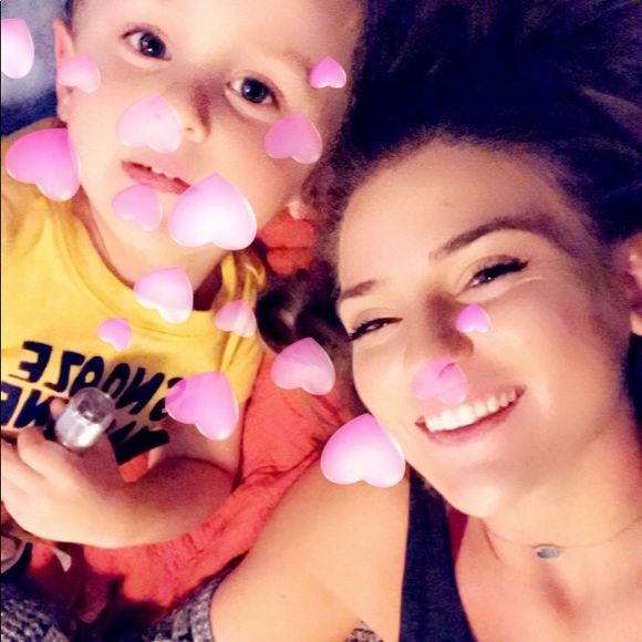 Profile Picture of Katrina Ignal (@kayjj_) on Poshmark