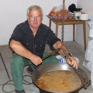 Profile Picture of Sandor Farkas (@sanyika60) on Twitter