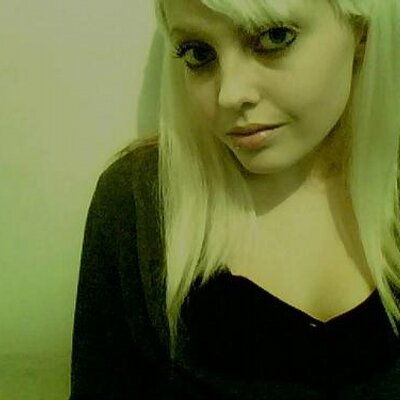 Profile Picture of Skye Jacobson (@skyehemoth) on Twitter