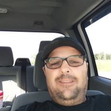 Profile Picture of Travis Wenzel (@Louiswenzel2) on Twitter