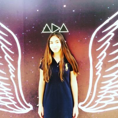 Profile Picture of Júlia Fonte Boa (@Juju_lizz) on Twitter