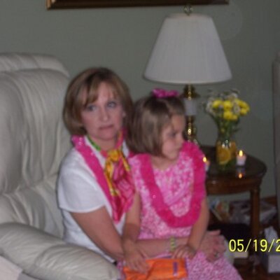 Profile Picture of Pam Hudson (@pamhudson) on Twitter