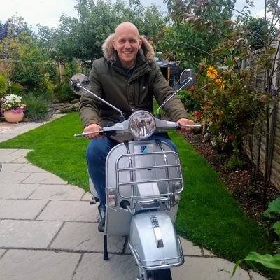 Profile Picture of Tom Parnell (@tomparnell1980) on Twitter