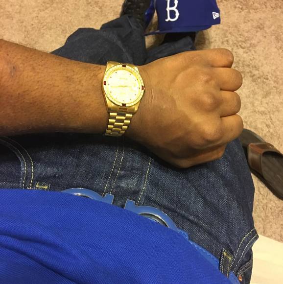 Keith Weeden - Poshmark Profile Picture of Keith Weeden (@keithw81) on Poshmark