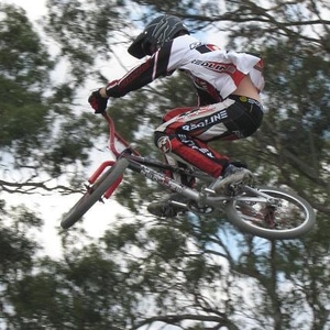 Profile Picture of Ben Hidalgo (@skinnymanphotography) on Myspace
