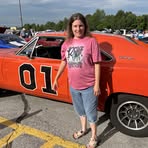 Profile Picture of Hillary Brooks Roy (@hillary.brooks.roy) on Facebook