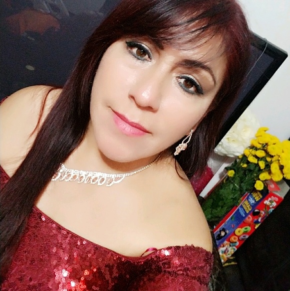 Profile Picture of Juana Bernal (@juanab764) on Poshmark