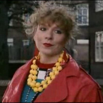 Profile Picture of Danielle Middleton (@superdan40) on Twitter