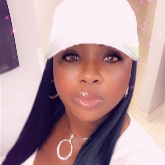 Profile Picture of Theresa Mcclover (@tmcclover1) on Poshmark