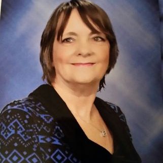 Profile Picture of Shellie Cox (@babydollsimbaam) on Twitter