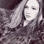 Profile Picture of Krista Kramer (@artyomajnbzh) on Instagram