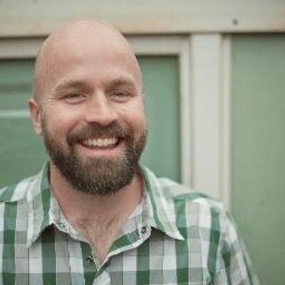 Profile Picture of Dan Lance (@theRevRock) on Twitter