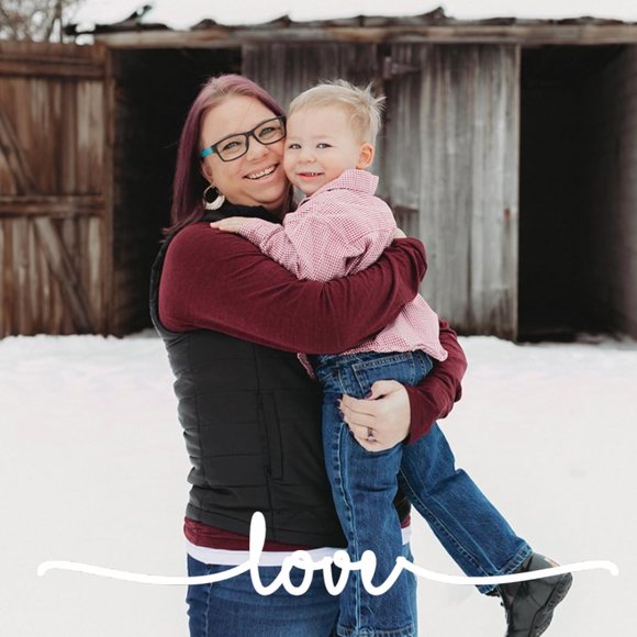 Profile Picture of Kristi Sandgren (@kristisandgren1) on Poshmark