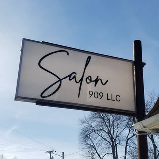 Salon 909 - Navarre, Ohio - Instagram Profile Picture of Salon 909 - Navarre, Ohio (@salon909.navarre) on Instagram
