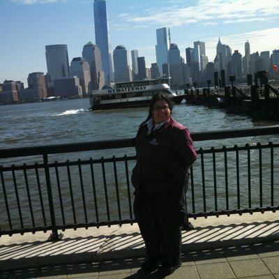 Profile Picture of Mary DeCarlo (@maryDeCarlo2) on Twitter