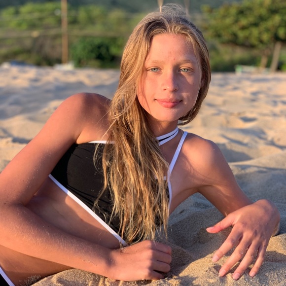 Profile Picture of Krissy Kreiger (@xkrissy23) on Poshmark