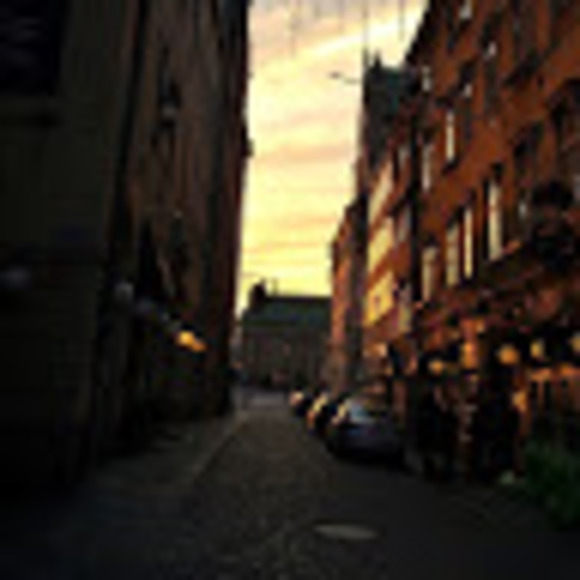 Profile Picture of Chris Benwitt (@cbenwitt) on Poshmark